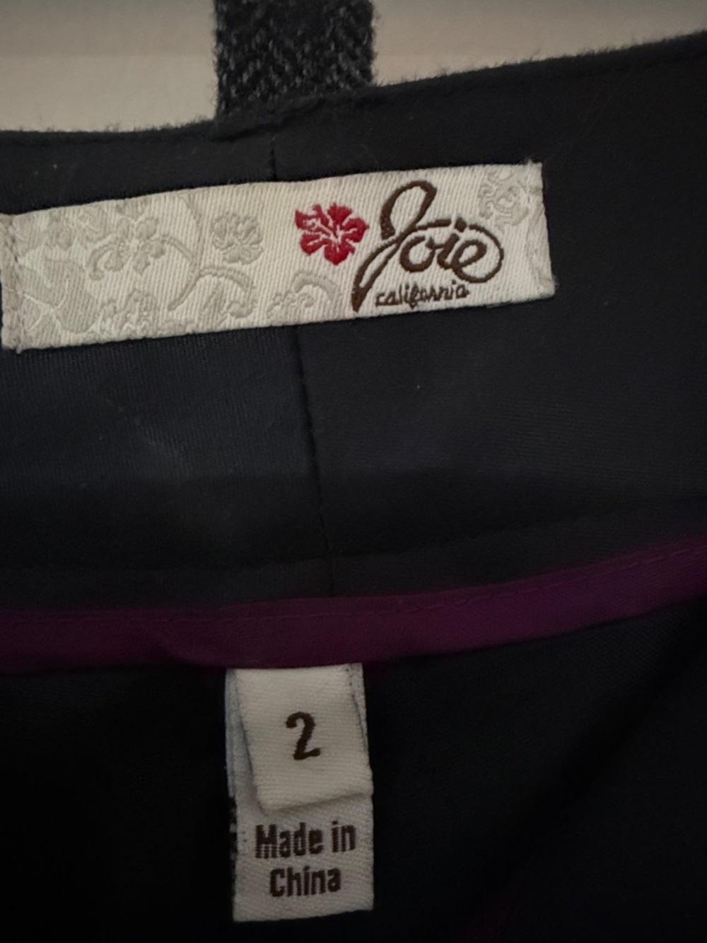 Joie Dark Gray Herringbone Capris - Picture 2 of 4